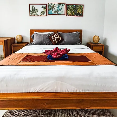 Spacious Bedroom Close To Canggu Beach